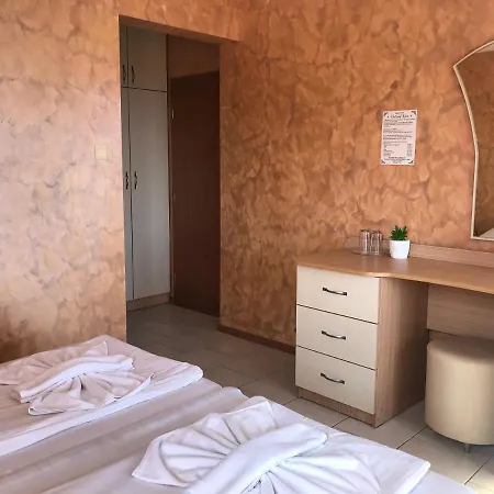 Val And Kate סבטי ולאס