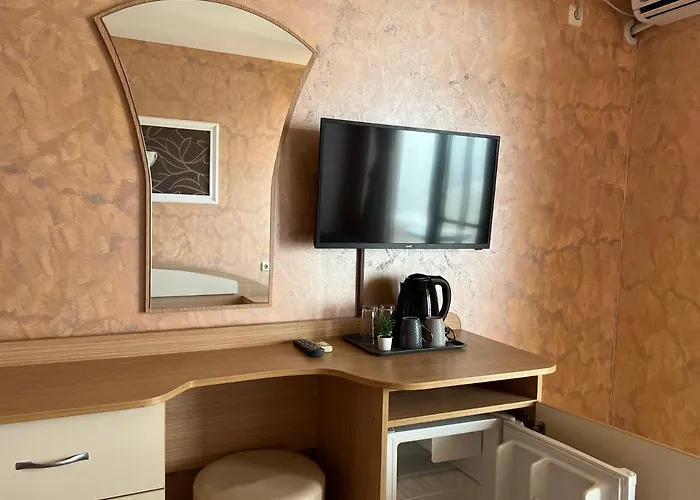 Val And Kate Guest house